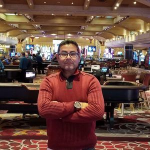 Meet your Posher, Sergio armando